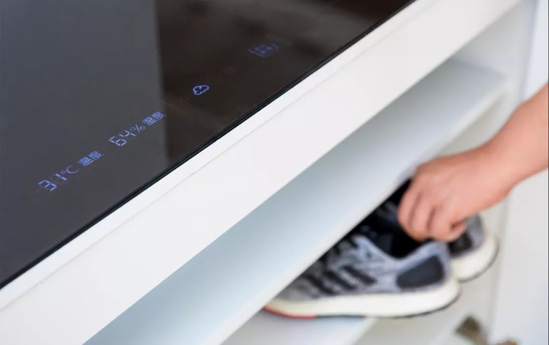 颠覆传统家居:智能产品让生活更流畅_传统家居产品遇到智能技术_传统的智能家居