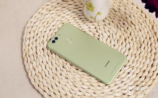 手机的多彩引擎是什么_nova系列手机的多彩外观选择_多彩手机壁纸