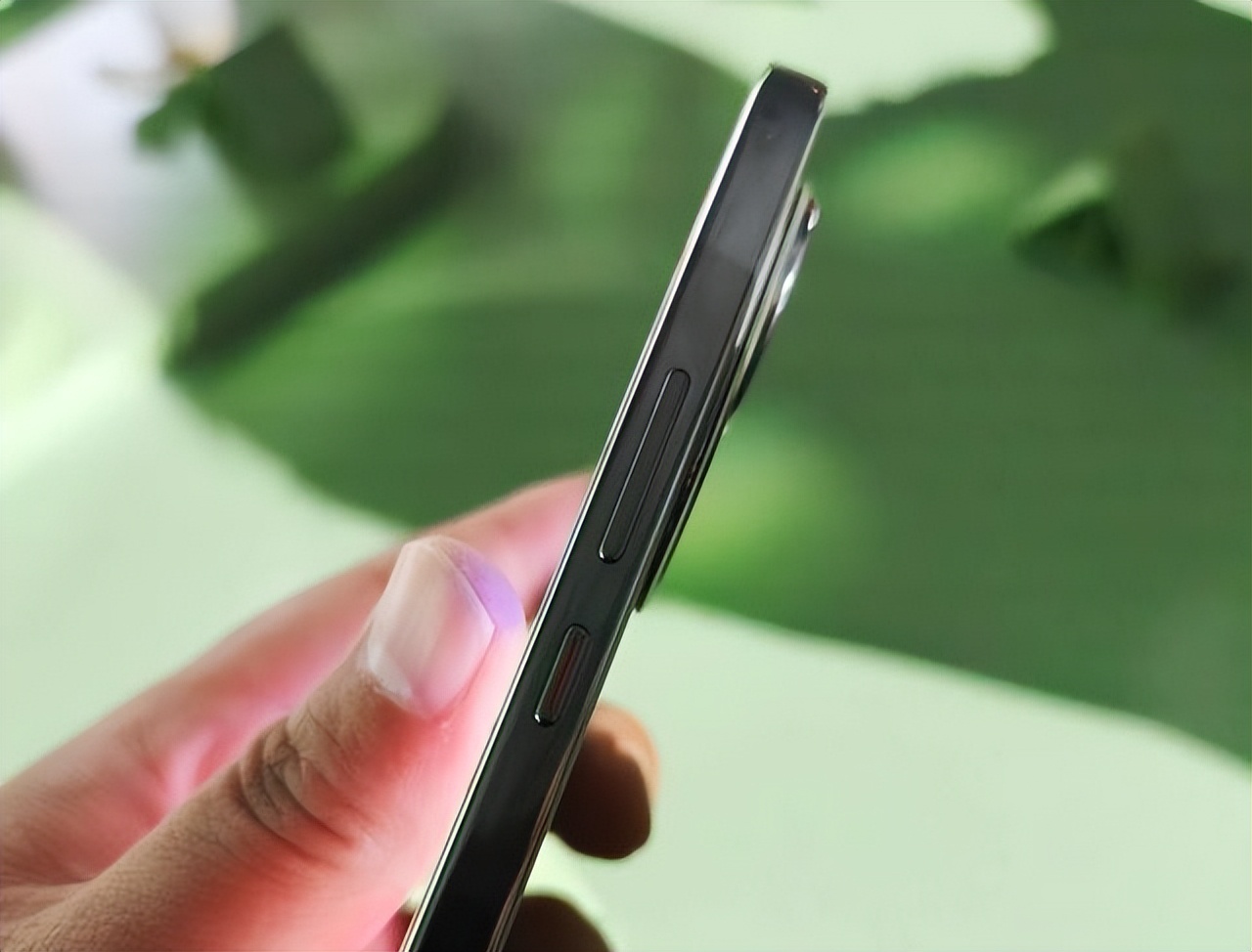 多彩外设怎么样_手机多彩引擎有什么用_nova系列手机的多彩外观选择