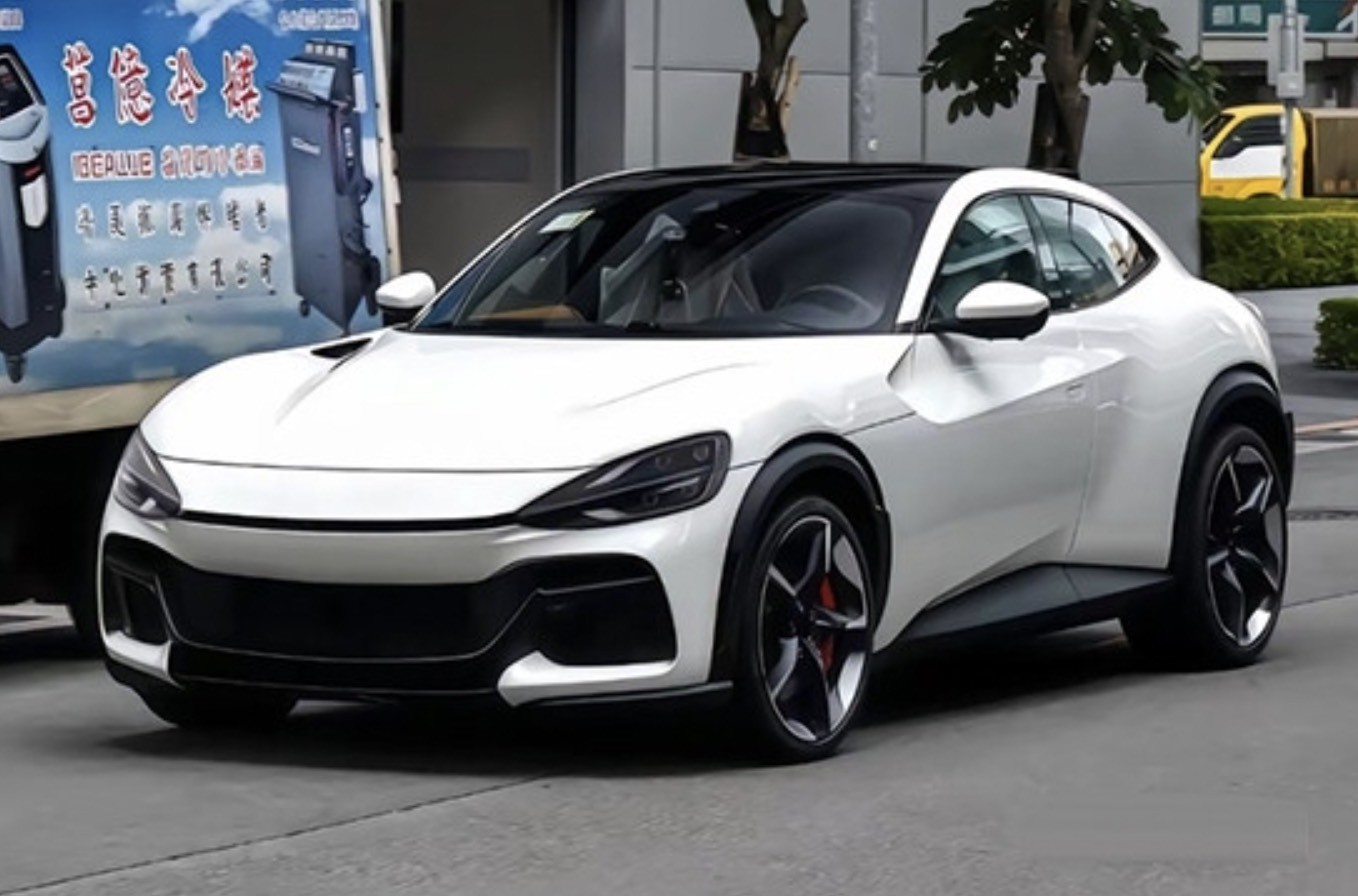 小米新型汽车_小型SUV中的佼佼者：小米汽车的性能表现_小米微型车