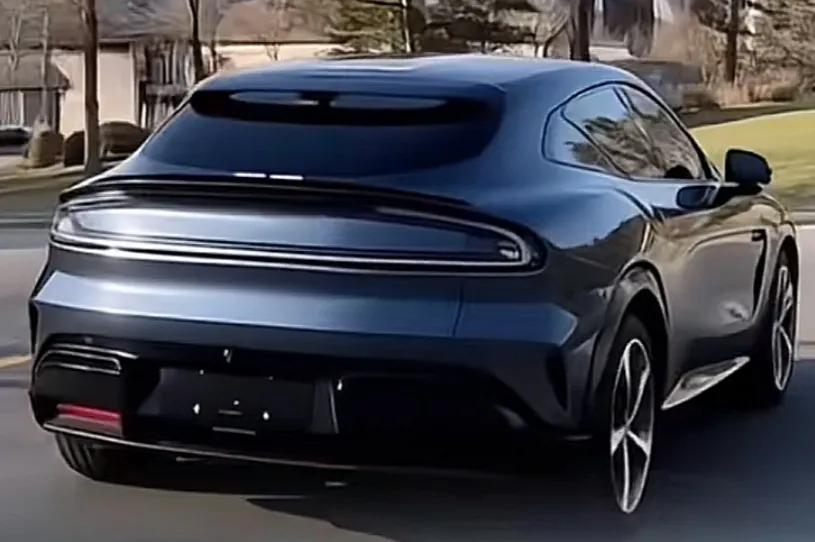 小米汽车图片报价新车报价_小米汽车suv_小型SUV中的佼佼者:小米汽车的性能表现