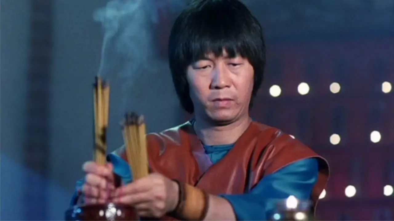 元彪在动作片中的创新表现_元彪在动作片中的创新表现_元彪在动作片中的创新表现