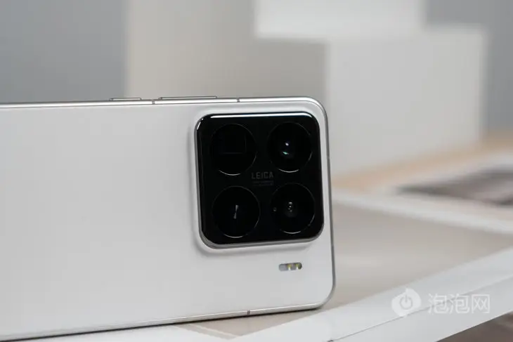 小米手机的设计与实用性的结合_小米手机创新案例_小米设计风格总结