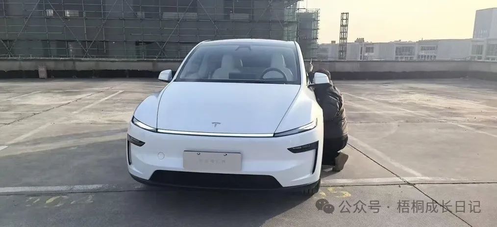 特斯拉舒服_特斯拉Model Y安全性与舒适性的完美结合_特斯拉安全评测